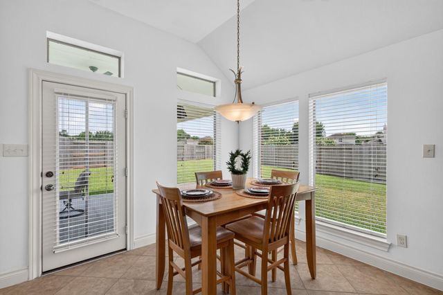 31806 Oak Thicket Court, Conroe, TX 77385