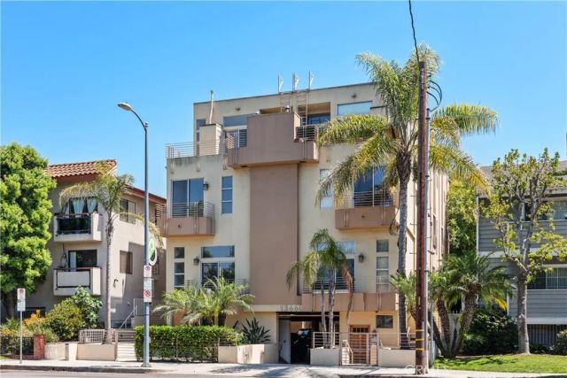 13440 Moorpark Street 101, Sherman Oaks, CA 91423