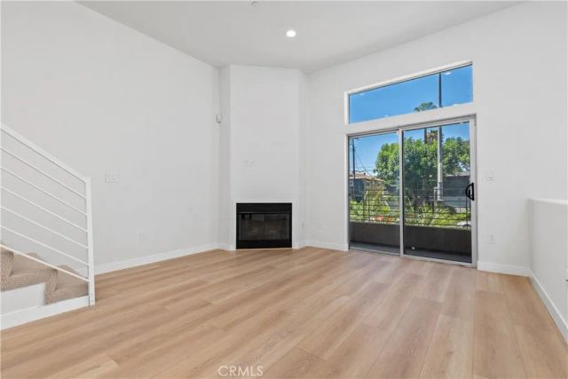 13440 Moorpark Street 101, Sherman Oaks, CA 91423