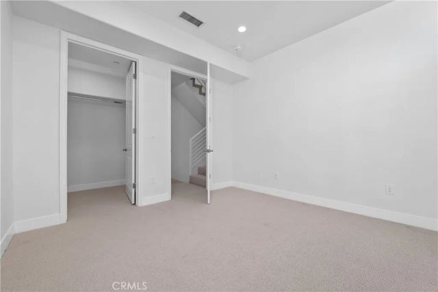 13440 Moorpark Street 101, Sherman Oaks, CA 91423