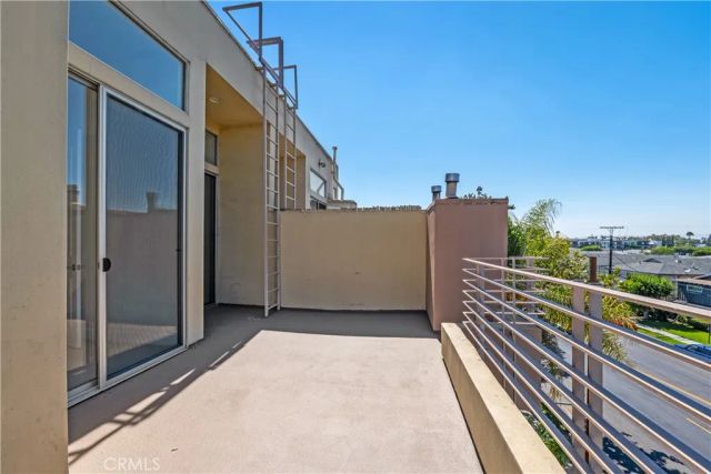 13440 Moorpark Street 101, Sherman Oaks, CA 91423
