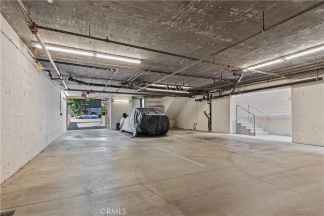 13440 Moorpark Street 101, Sherman Oaks, CA 91423