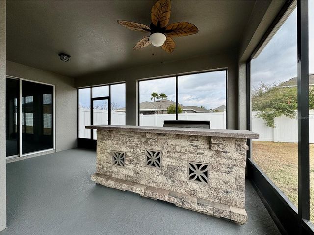 2005 VIA NAPOLI STREET, Plant City, FL 33566