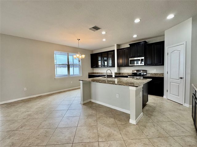 2005 VIA NAPOLI STREET, Plant City, FL 33566