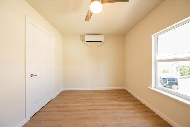 914 Church Street 4, Galveston, TX 77550