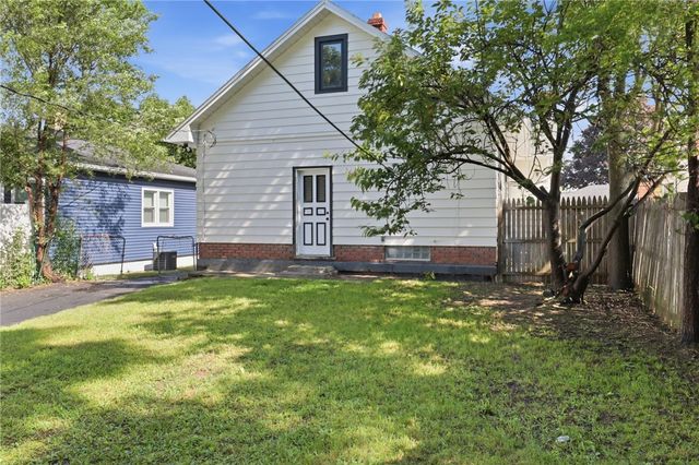 25 Pomona Drive, Greece, NY 14616