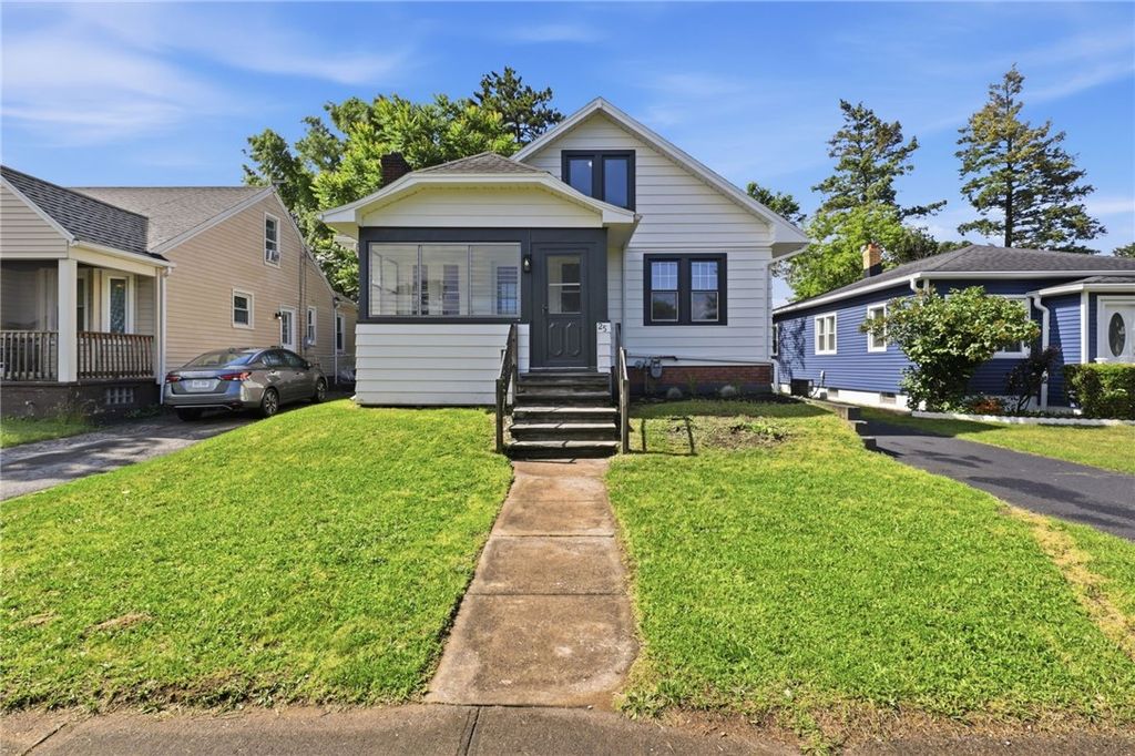 25 Pomona Drive, Greece, NY 14616