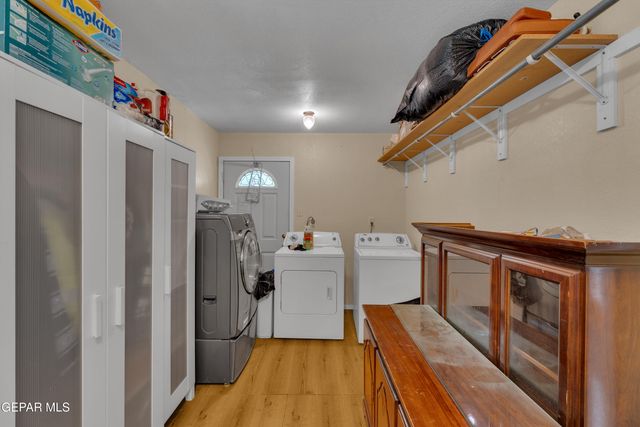 124 ENNIS Street, Clint, TX 79928