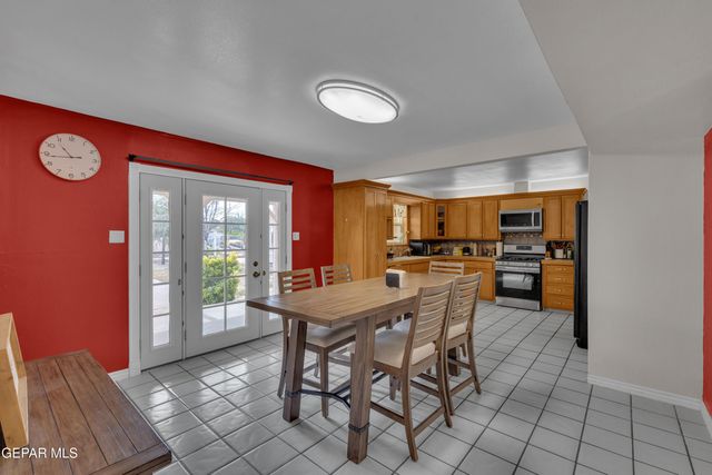 124 ENNIS Street, Clint, TX 79928