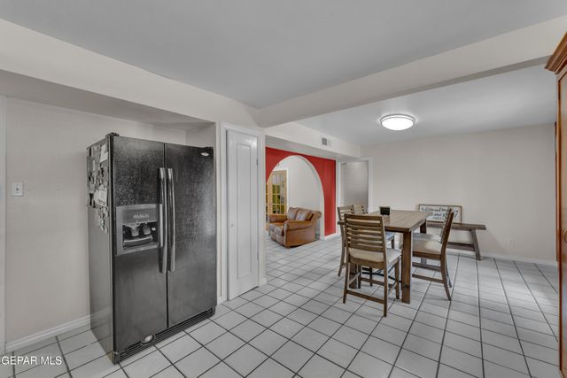 124 ENNIS Street, Clint, TX 79928