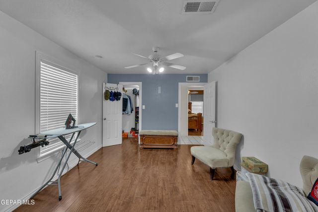 124 ENNIS Street, Clint, TX 79928