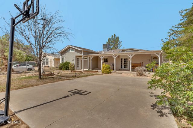 124 ENNIS Street, Clint, TX 79928