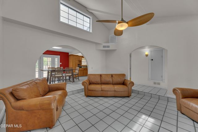 124 ENNIS Street, Clint, TX 79928