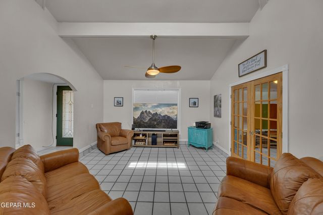 124 ENNIS Street, Clint, TX 79928