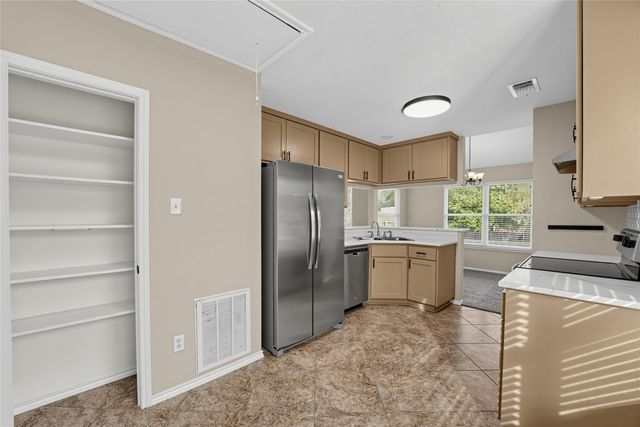 1335 Jasmine Drive, Lewisville, TX 75077