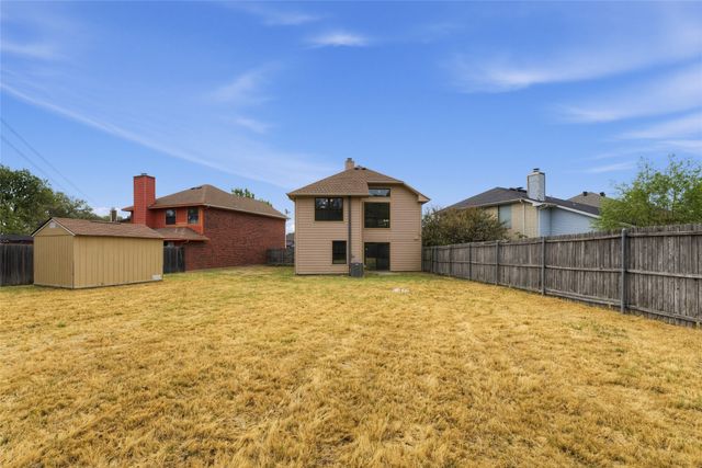 1335 Jasmine Drive, Lewisville, TX 75077