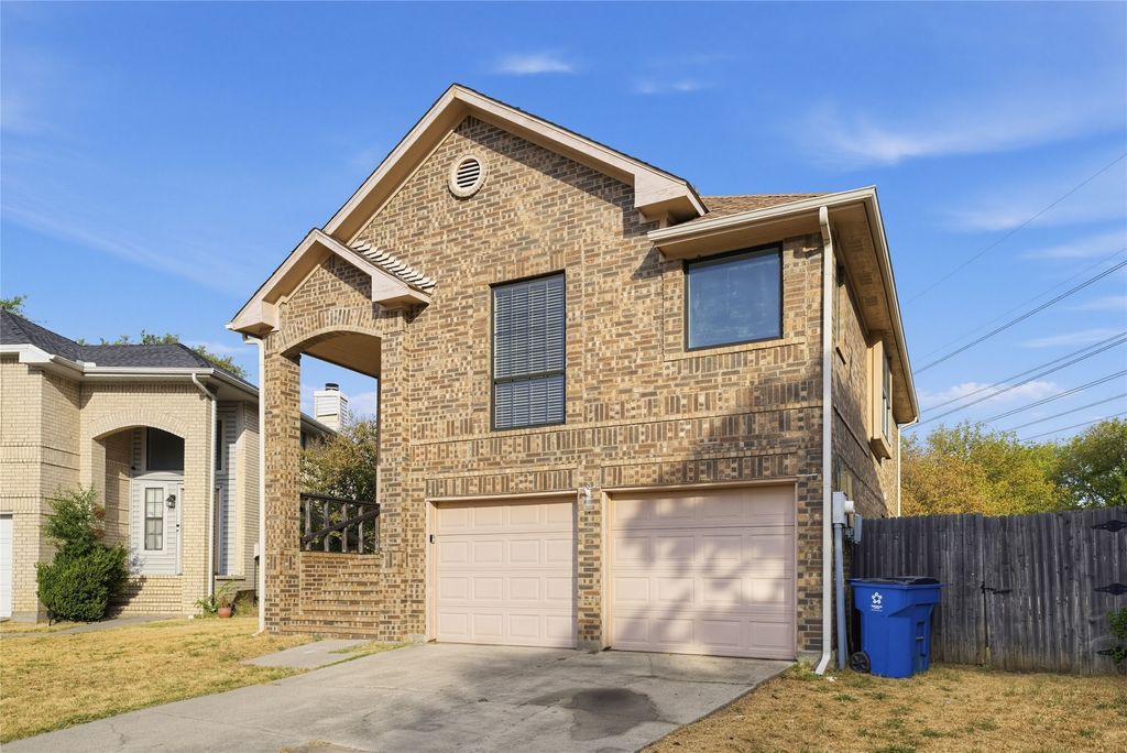 1335 Jasmine Drive, Lewisville, TX 75077 — photo 3