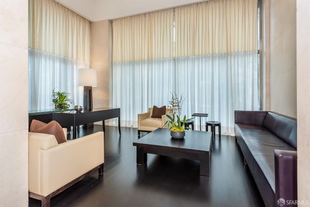 219 Brannan Street 5G, San Francisco, CA 94107