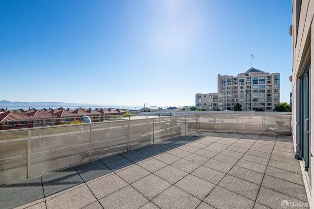 219 Brannan Street 5G, San Francisco, CA 94107