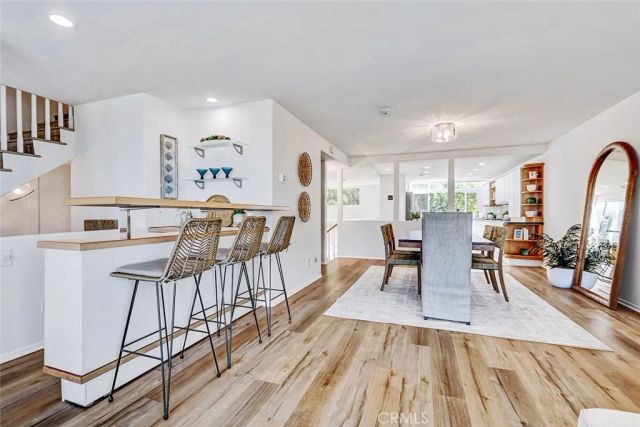 867 Aubrey Court 2, Hermosa Beach, CA 90254