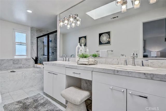 867 Aubrey Court 2, Hermosa Beach, CA 90254