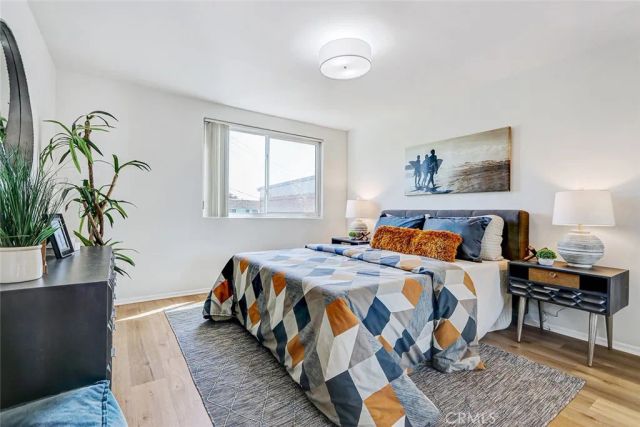867 Aubrey Court 2, Hermosa Beach, CA 90254
