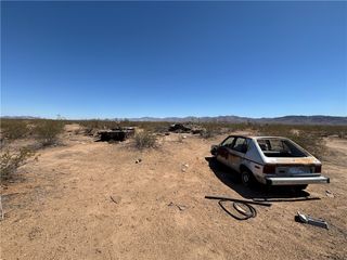 010C Adobe Road, Golden Valley, AZ 86413