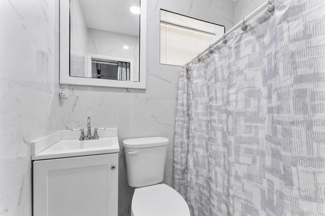6501 SW 15th Court, North Lauderdale, FL 33068