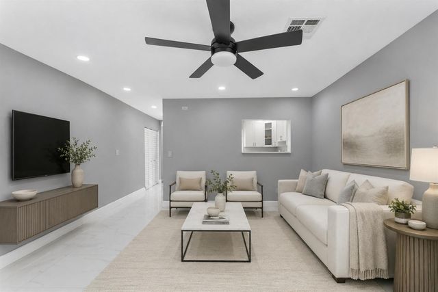 6501 SW 15th Court, North Lauderdale, FL 33068
