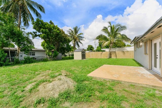 6501 SW 15th Court, North Lauderdale, FL 33068