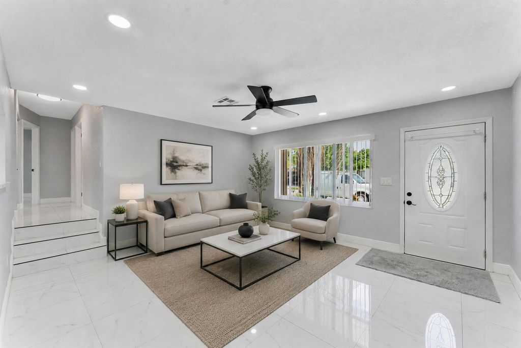 6501 SW 15th Court, North Lauderdale, FL 33068