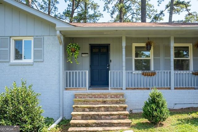 2588 Kings Way, Lawrenceville, GA 30044