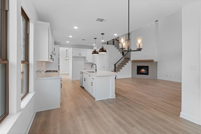 565 Wood Thrush RUN, Kyle, TX 78640