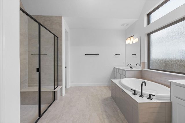 565 Wood Thrush RUN, Kyle, TX 78640