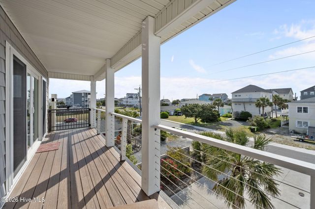 515 N Topsail Drive, Surf City, NC 28445