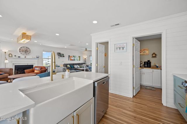 515 N Topsail Drive, Surf City, NC 28445