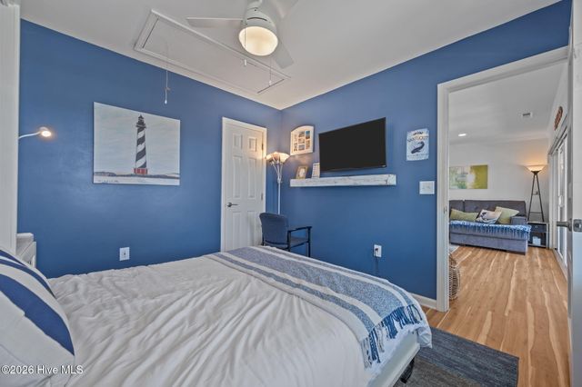 515 N Topsail Drive, Surf City, NC 28445