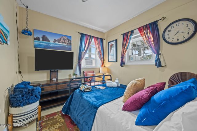 515 N Topsail Drive, Surf City, NC 28445