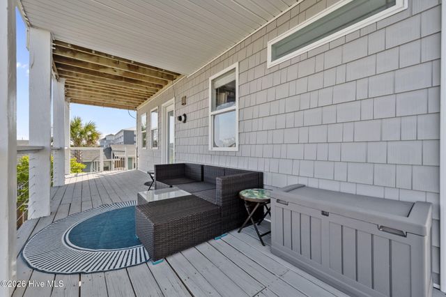 515 N Topsail Drive, Surf City, NC 28445