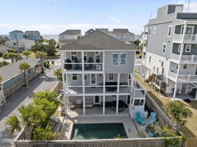 515 N Topsail Drive, Surf City, NC 28445