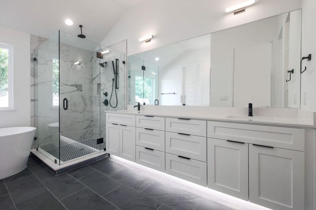 8302 Kromer ST, Austin, TX 78757