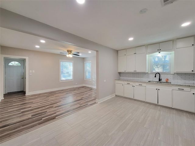 1113 San Jacinto Street, Rosenberg, TX 77471