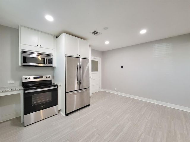 1113 San Jacinto Street, Rosenberg, TX 77471