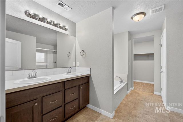 11398 W Belgrave, Nampa, ID 83651