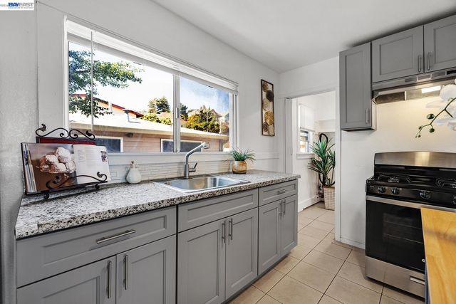 415 Napa Street, Vallejo, CA 94590