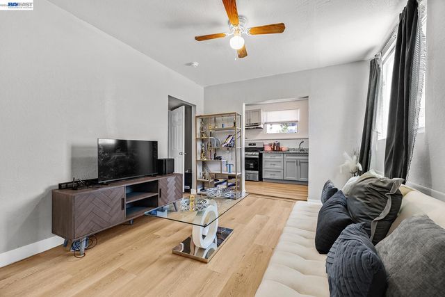 415 Napa Street, Vallejo, CA 94590