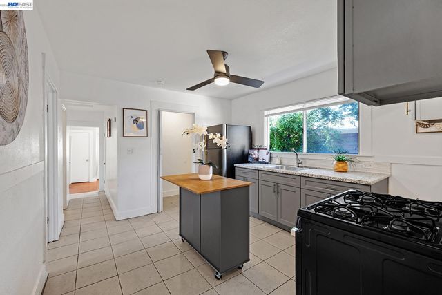 415 Napa Street, Vallejo, CA 94590