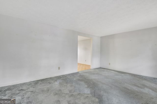 117 Hickory Drive, Peachtree City, GA 30269