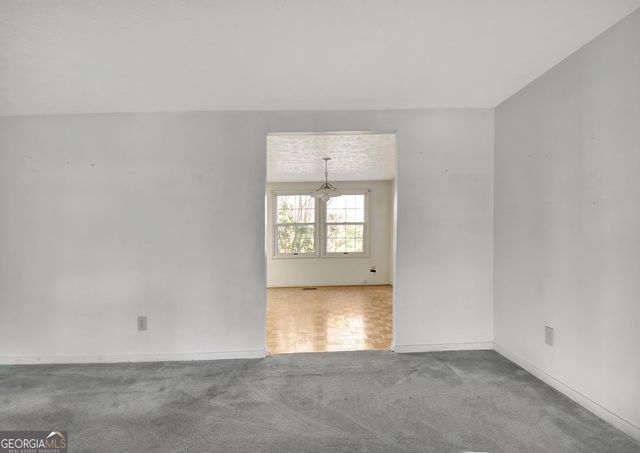 117 Hickory Drive, Peachtree City, GA 30269