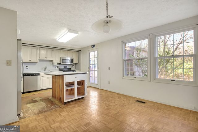 117 Hickory Drive, Peachtree City, GA 30269